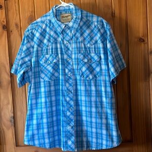 Mens Wrangler shirt